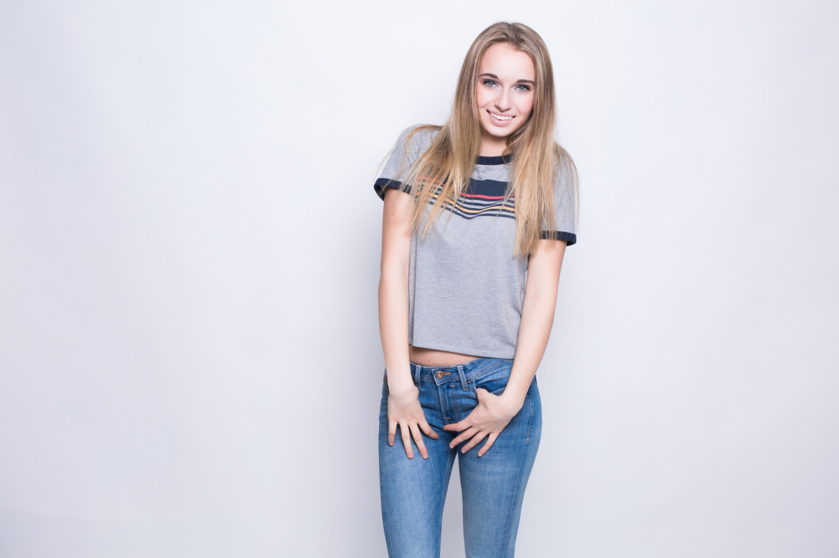 Idée cadeau - shooting photos de 2h, en studio (en extérieur sous conditions), avec toutes les photos non retouchées. - photo 7